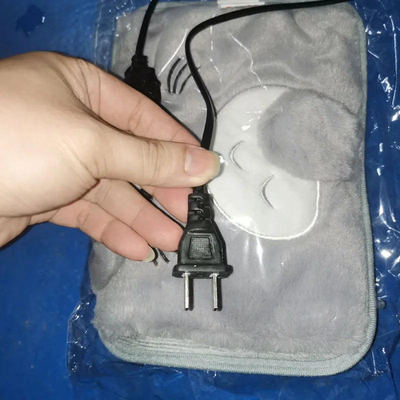 Bolsa de agua caliente de peluche con dibujos animados eléctricos – Calentador de manos y bolsillo recargable reutilizable | Regalo de invierno cálido para niñas | Bolsa térmica de carga segura