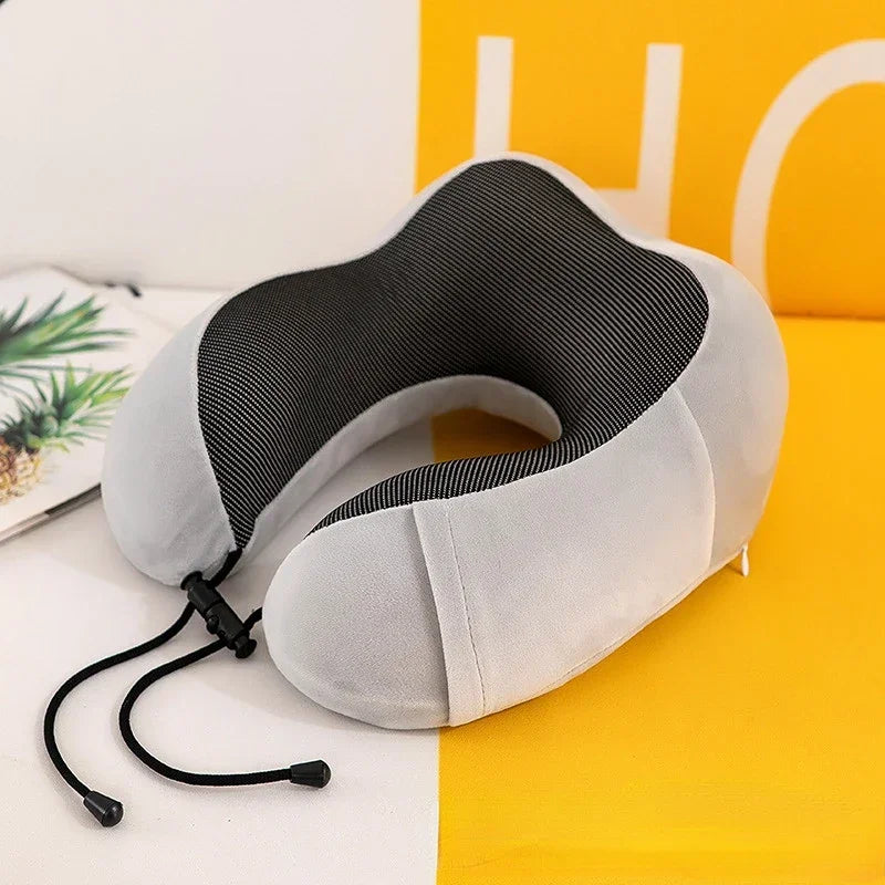 Almohada cervical de espuma viscoelástica en forma de U: comodidad de viaje, soporte cervical y masaje