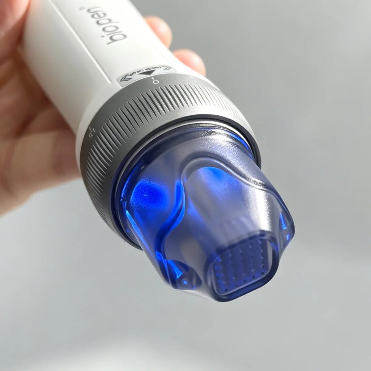 Biopen Q2 3-in-1 Facial Beauty Pen – EMS, Red & Blue Light Therapy Skin Care Tool with 10 Replacement Needle Cartridges (0.25mm) - sensationmarketsensationmarket14:350850#bio pen Q2-US plugBiopen Q2 3-in-1 Facial Beauty Pen – EMS, Red & Blue Light Therapy Skin Care Tool with 10 Replacement Needle Cartridges (0.25mm)bio pen Q2-US plug