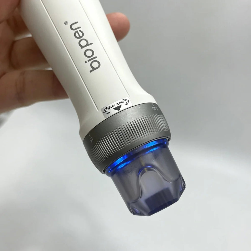 Biopen Q2 3-in-1 Facial Beauty Pen – EMS, Red & Blue Light Therapy Skin Care Tool with 10 Replacement Needle Cartridges (0.25mm) - sensationmarketsensationmarket14:350850#bio pen Q2-US plugBiopen Q2 3-in-1 Facial Beauty Pen – EMS, Red & Blue Light Therapy Skin Care Tool with 10 Replacement Needle Cartridges (0.25mm)bio pen Q2-US plug
